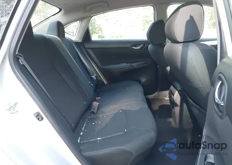 2019 Nissan Sentra S z USA, uszkodzony, nr VIN 3N1AB7AP1KY243945